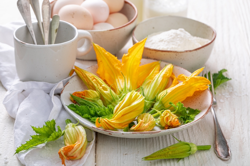 Courgette flowers: 5 recipes and which wines to pair with them